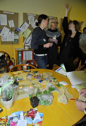 gallery_24_424_122323.jpg